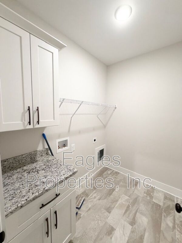 Building Photo - 609 Tuscany Cir