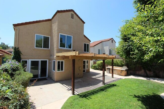 Building Photo - 15329 Bambi Ct