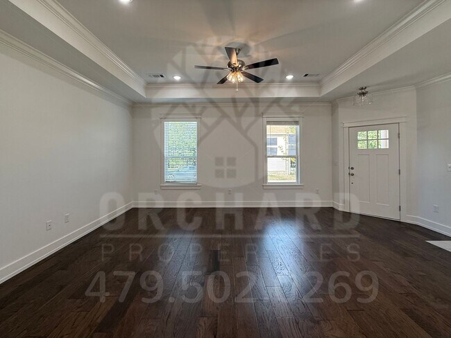 Building Photo - Bella Vista Single-Family Home- 3 Bed/ 2 B...