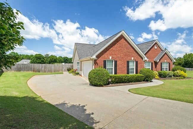 Building Photo - 2615 Snowcrest Pl