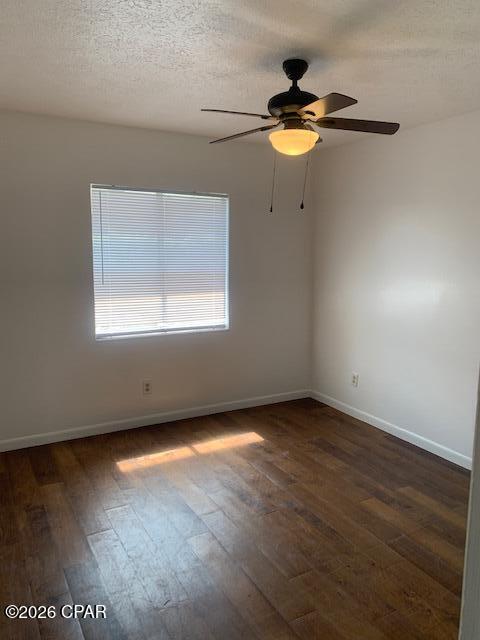 Building Photo - 2533 Johnson Dr