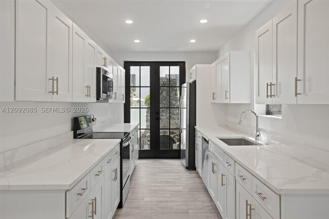 Building Photo - 434 Aragon Ave