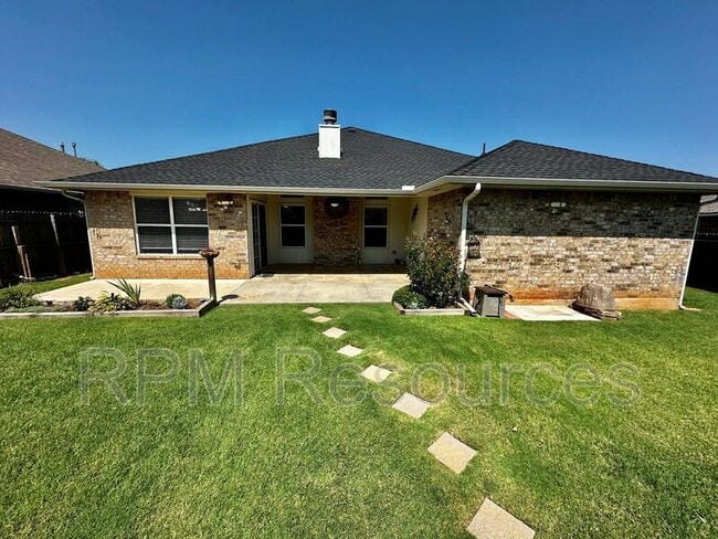 Building Photo - 8208 Greer Way