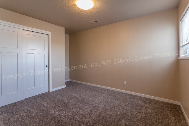 Building Photo - 6106-6106 W 8th St