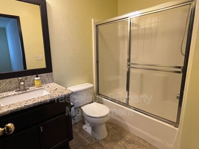 Building Photo - 2541 Garnet Peak Rd