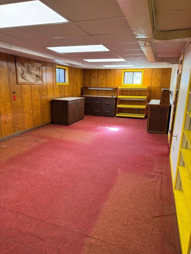 Building Photo - 4 Bedroom || 2.5 Bathroom Home in Boonsboro