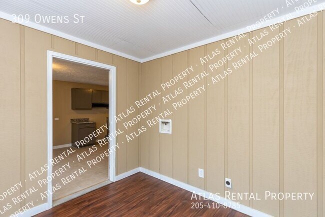 Building Photo - 309 Owens St