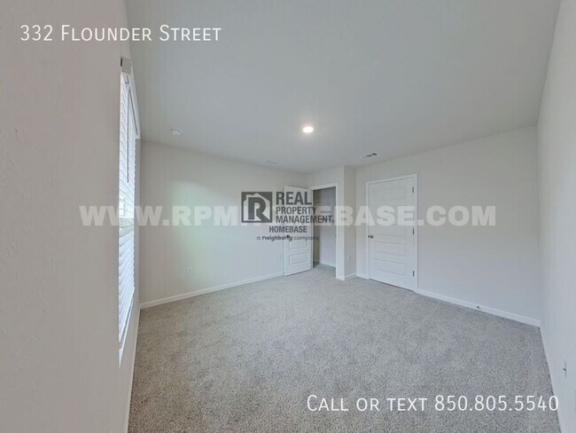 Building Photo - 332 Flounder St