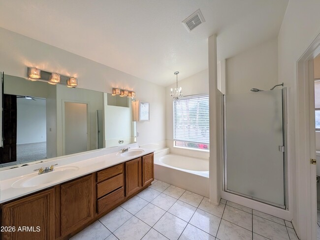 Building Photo - 1836 E Aspen Way