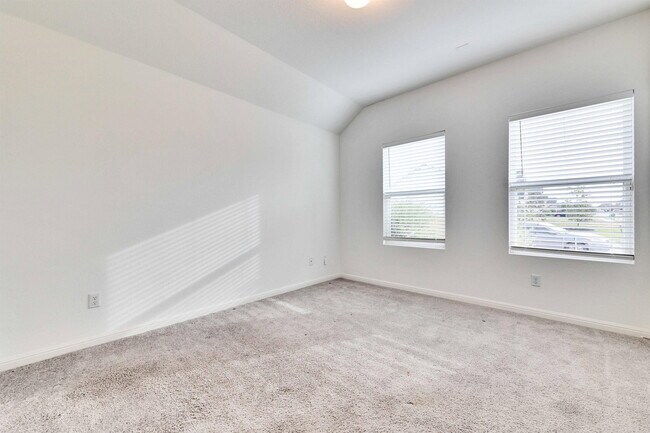 Building Photo - 17728 Zinfandel Dr