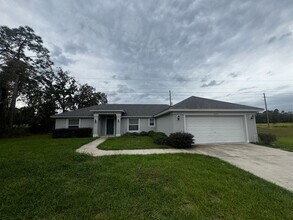 Building Photo - 3BR/2BA Home in Marion Oaks – Spacious Lot...