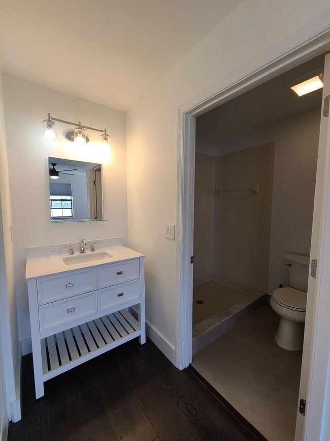 Building Photo - 3190 Leewood Terrace