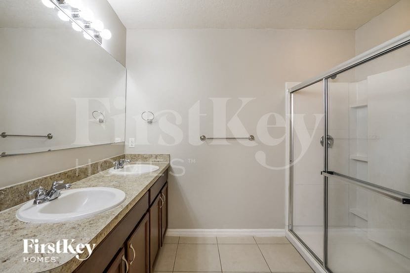 Building Photo - 16736 Citrus Pkwy
