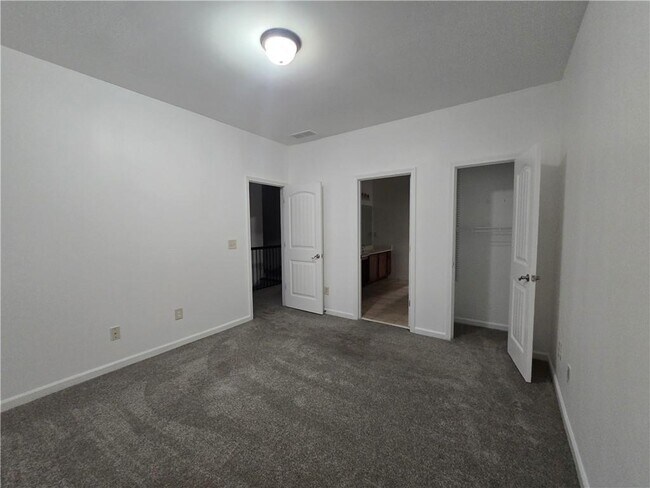 Building Photo - 265 Lily Cove Dr