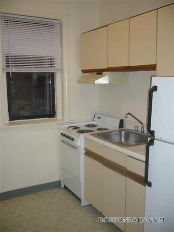 Building Photo - 19 Peterborough St