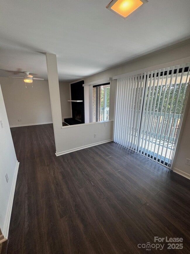 Building Photo - 10923 Harrowfield Rd