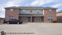 Building Photo - 3603 Malibu Ln