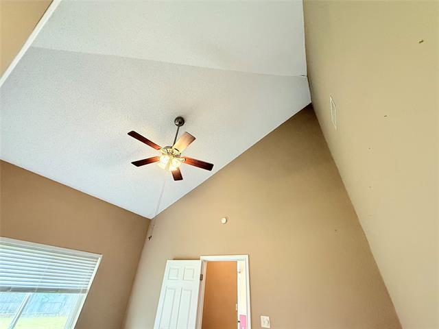Building Photo - 8220 Lara Ln