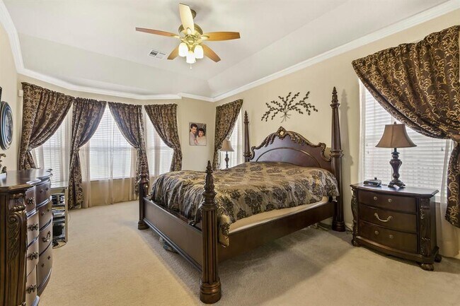 Building Photo - 1617 Hidden Springs Path