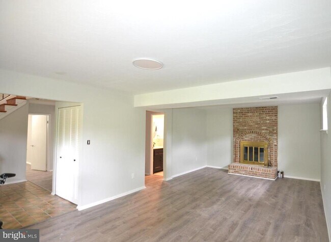 Building Photo - 14011 Eagle Ct