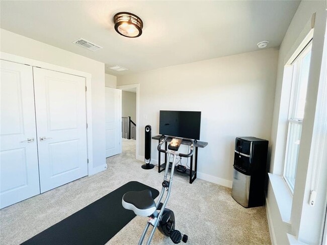 Building Photo - 8504 Pine Muhly Dr