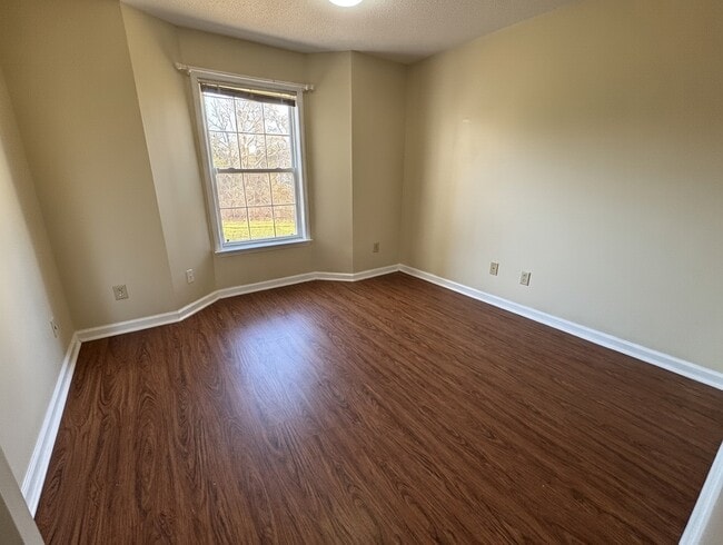 Building Photo - 3634 Morris Farm Dr