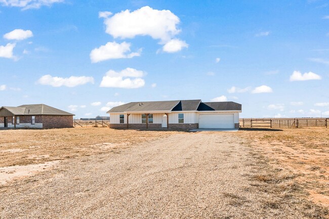 Building Photo - Brand New 3 Bedroom Homes on 1 Acre Lots!