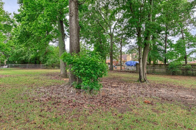 Building Photo - 2960 Glenn Hills Dr