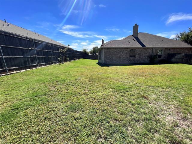 Building Photo - 3525 Twin Pines Dr