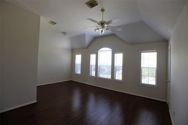 Building Photo - 607 Ashley Cove Ct