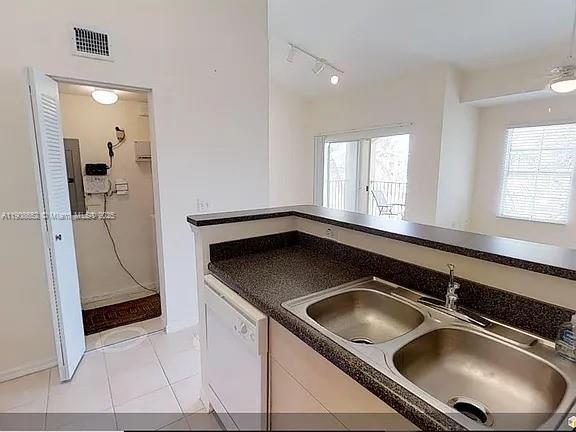 Building Photo - 4190 San Marino Blvd