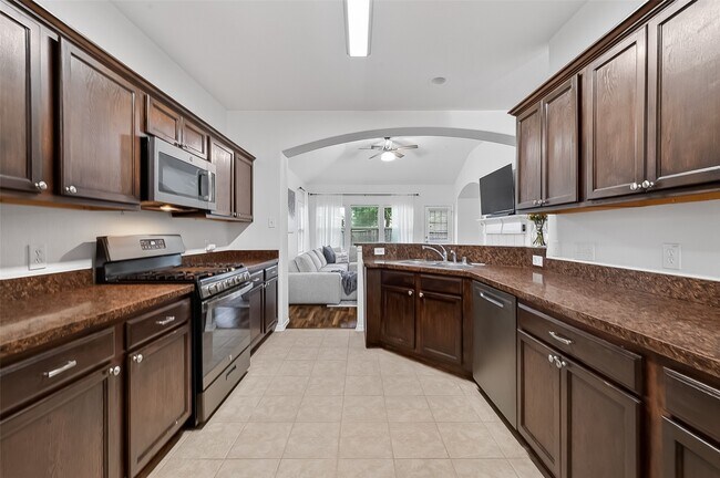 Building Photo - 19410 Cypress Harrow Dr