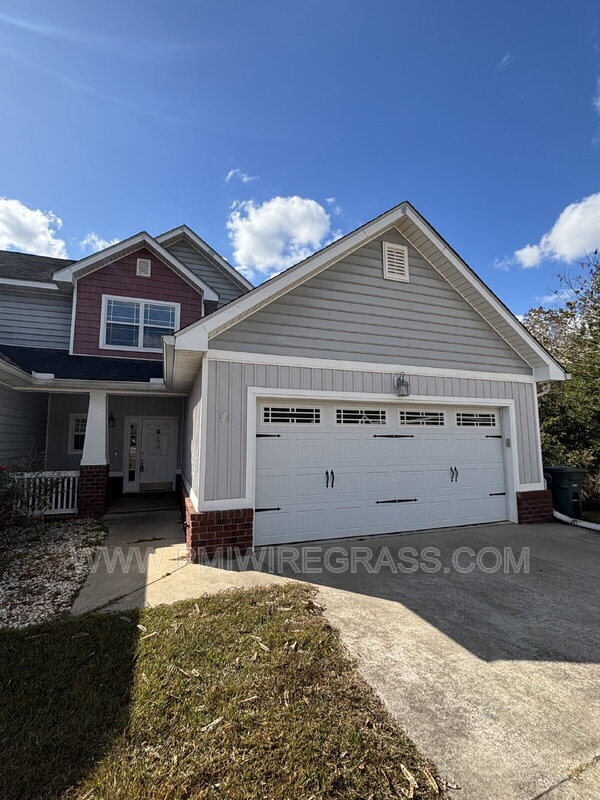 Primary Photo - 229 Charleston Dr