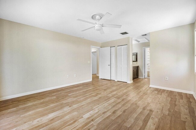 Building Photo - 13135 Chadwick Ct