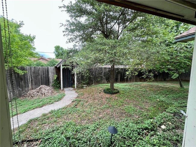 Building Photo - 16508 Framingham Cir