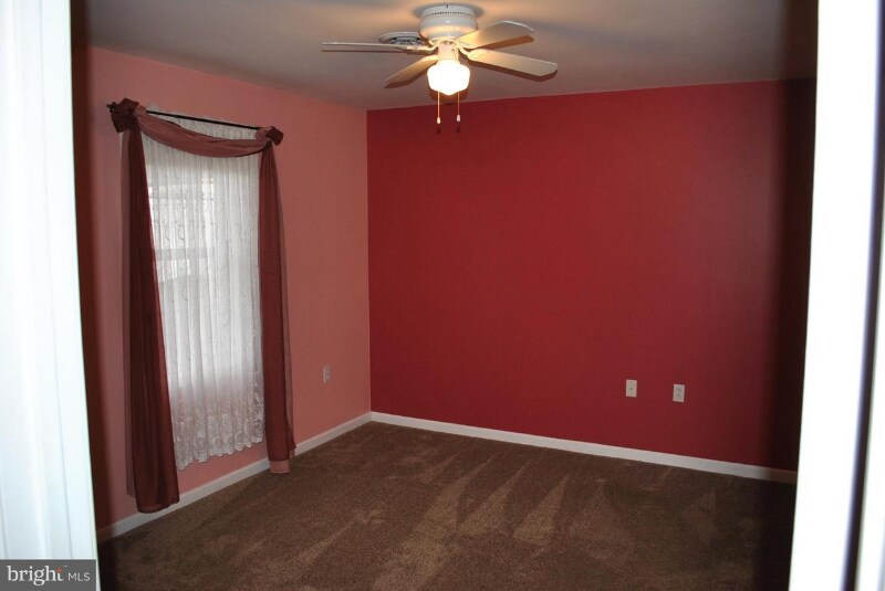 Building Photo - 24 Mel Ron Ct