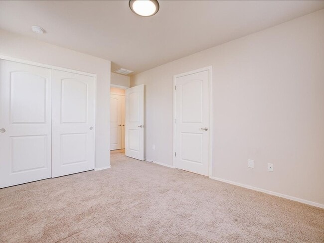Building Photo - 241 Imperial Ct