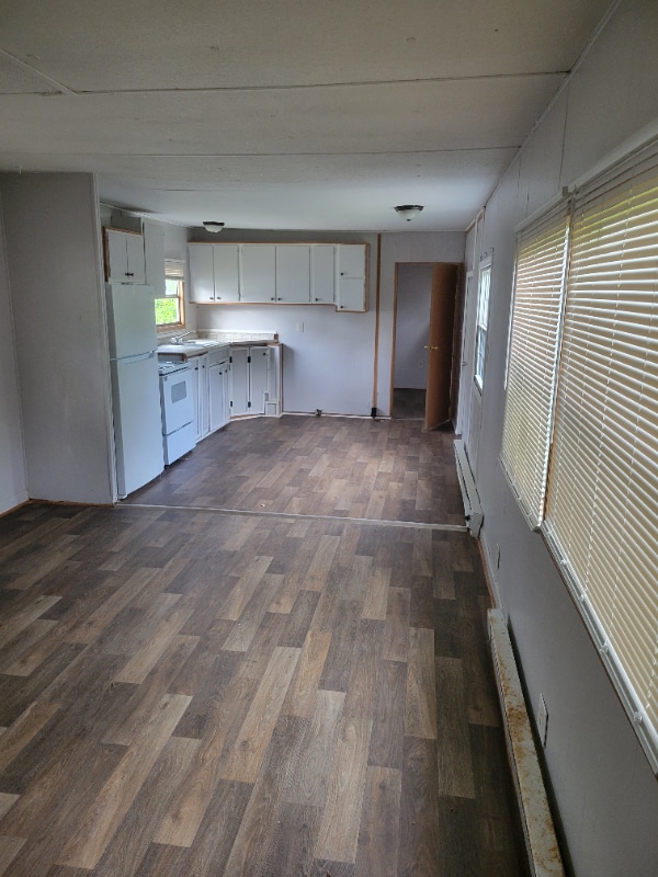 Building Photo - 5819 Glenpine Dr