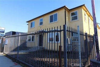 Building Photo - 295 E Lerdo Hwy