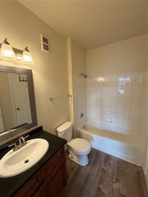 Building Photo - 2564 Robert Trent Jones Dr