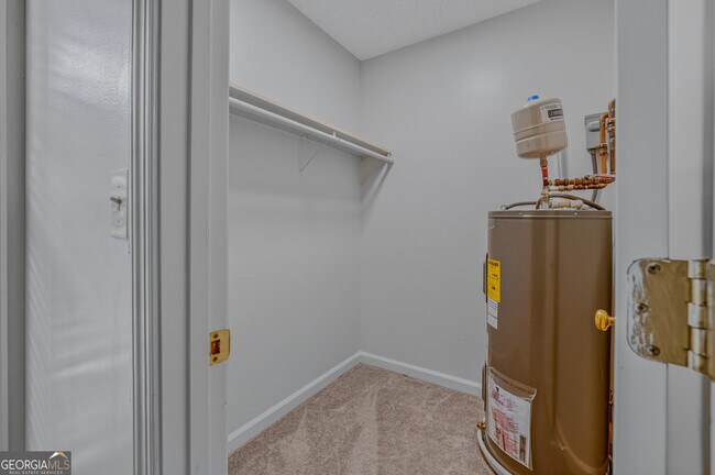 Building Photo - 207 Harwell Ave