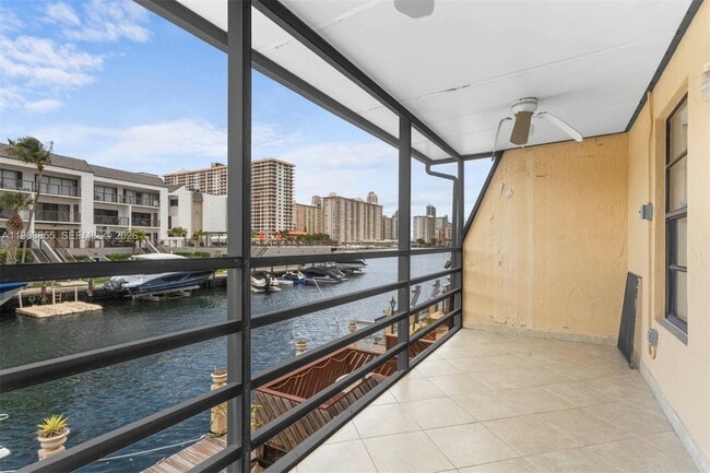 Building Photo - 3973 NE 167th St