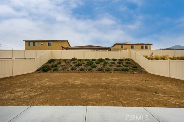Building Photo - 19388 Sunkissed Rdg Dr