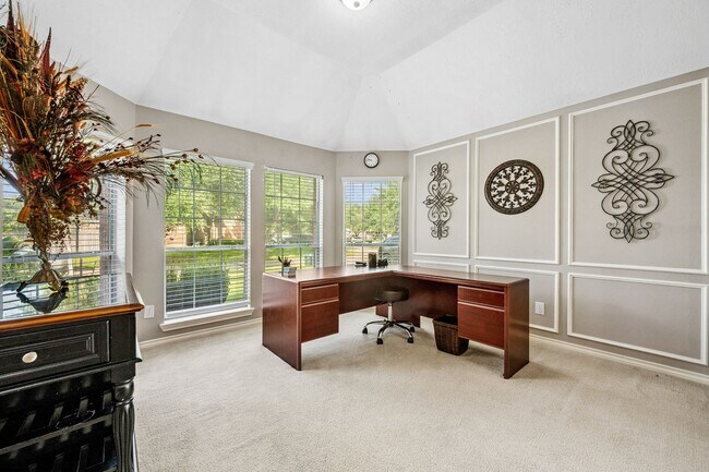 Building Photo - 16334 Pinon Vista Dr