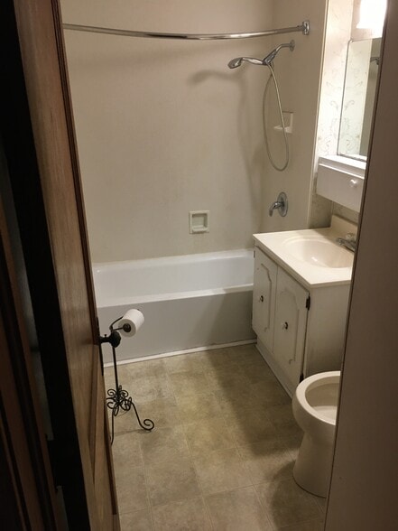 Building Photo - N64W24146 Main St