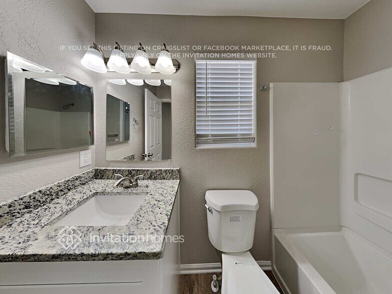 Building Photo - 7237 Brush Hollow Dr