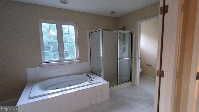 Building Photo - 12432 Gemstone Dr