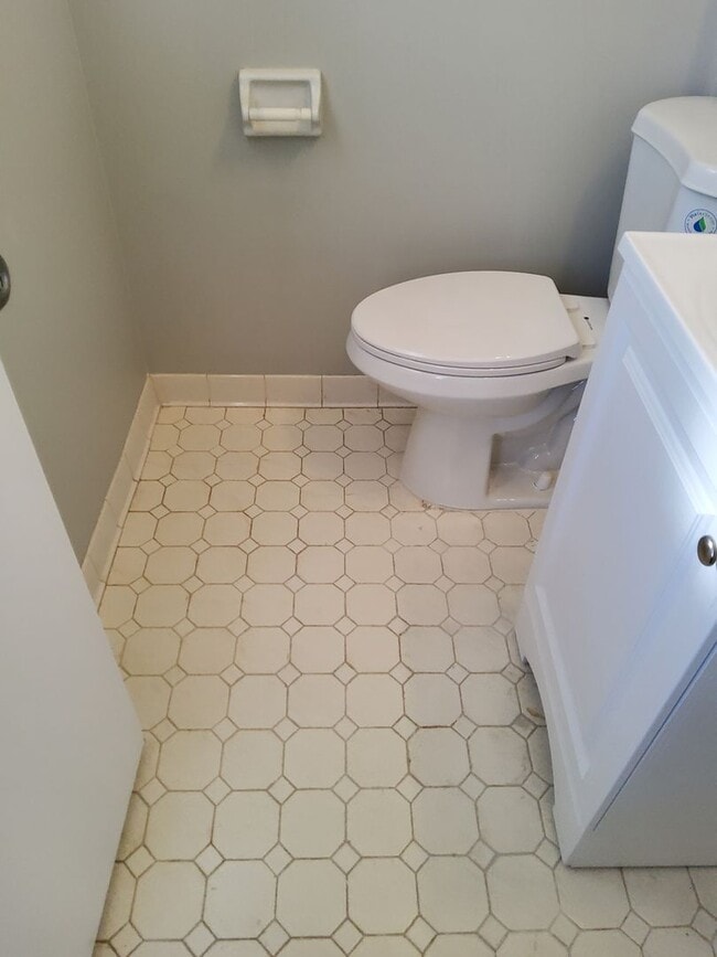 Building Photo - 3499 Braycrest Cove