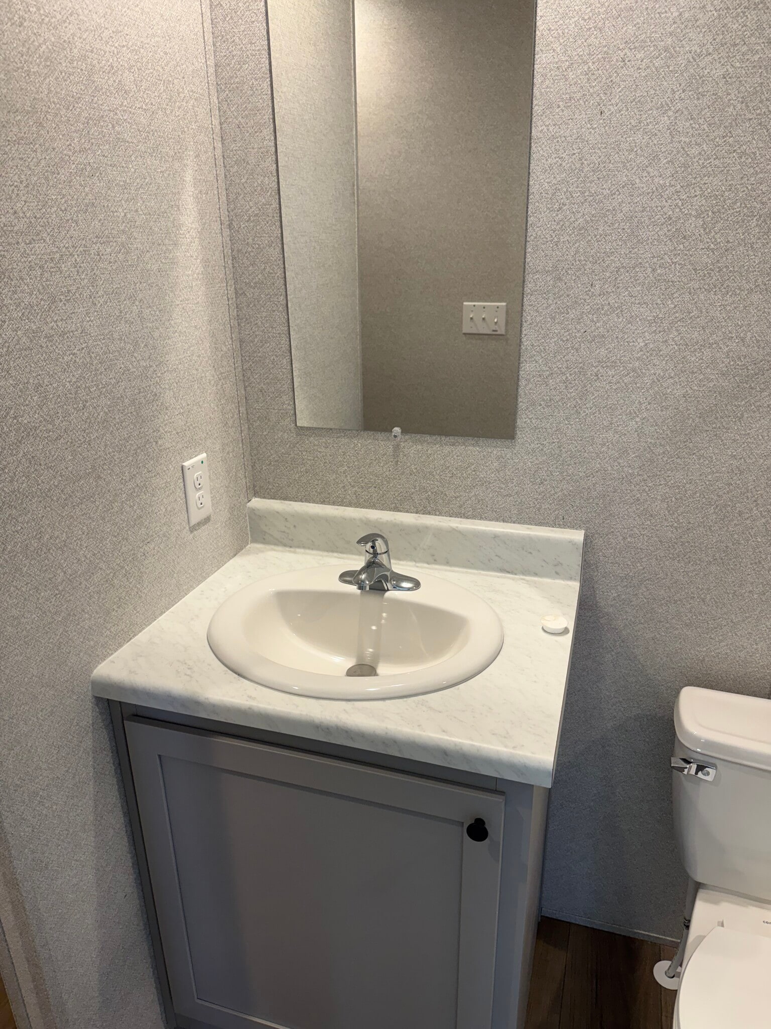 Building Photo - 6475 Colony Park Dr