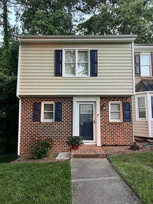 Building Photo - 4131 Kaplan Dr